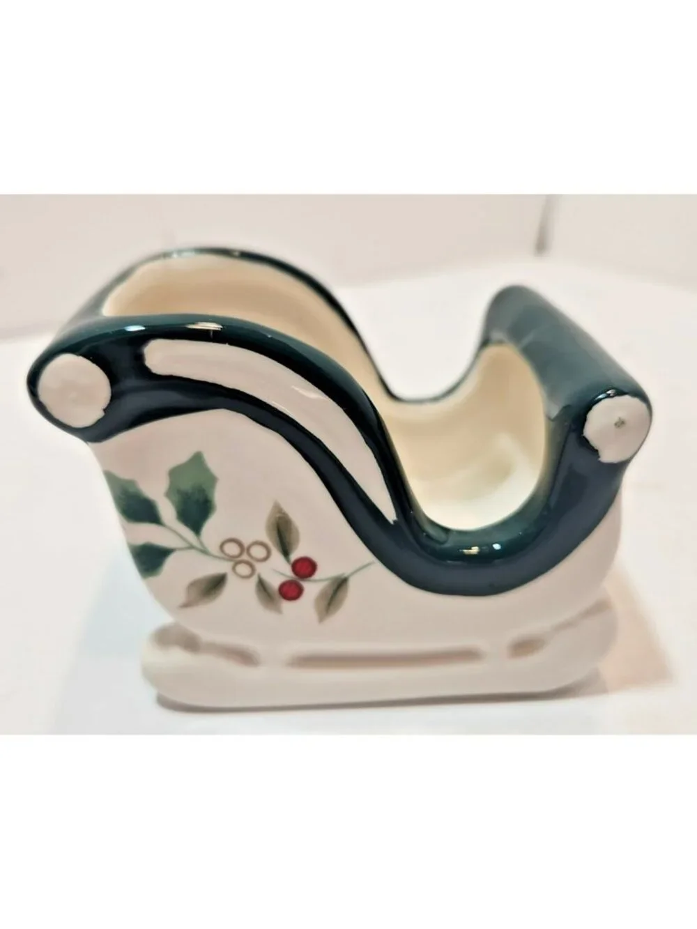 Vtg Pfaltzgraff Winterberry Ceramic Sleigh Shaped Sweetener Holder